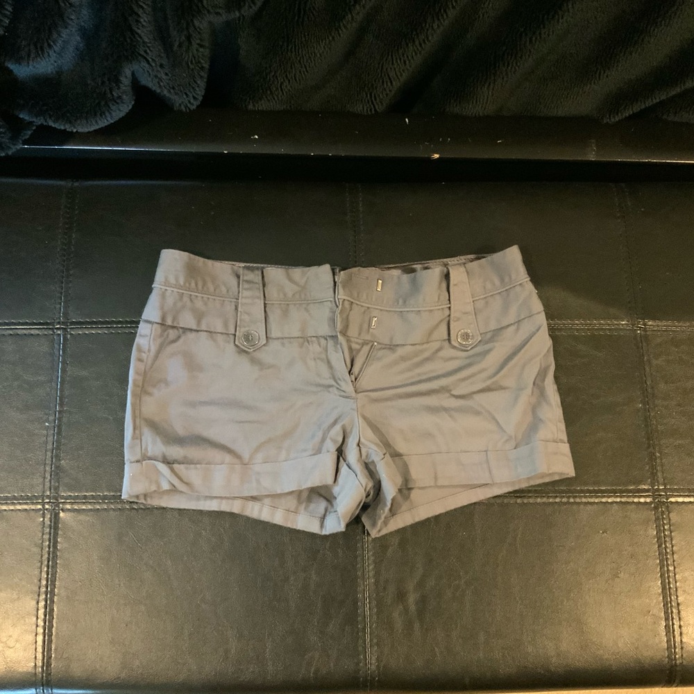 Guess Shorts Size 27 gray grey never been worn